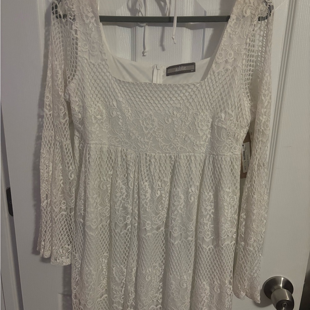 NWT addie crocheted dress, SZ L